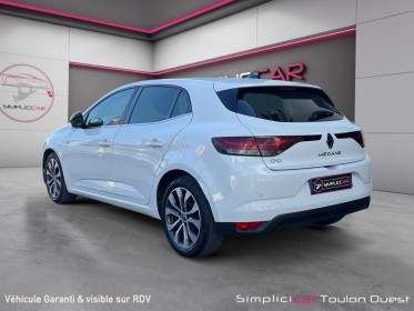 Renault megane iv berline blue dci 115 edc techno / garantie 12 mois occasion simplicicar toulon ouest simplicicar...