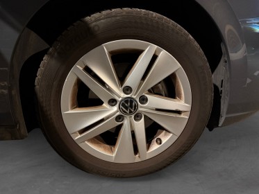 Volkswagen golf 1.5 tsi 150 evo bvm6 carplay virtual cockpit attelage garantie 12 mois occasion simplicicar lyon nord...