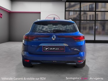 Renault megane iv estate e-tech plug-in hybride 160 intens garantie 12 mois occasion simplicicar angers simplicicar...
