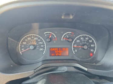 Citroen nemo multispace 1.3l hdi 75 ch xtr revisee garantie 12 mois climatisation regulateur de vitesse retroviseurs......