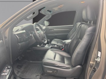 Toyota hilux 2.8 d4d turbo 204 invincible caméra de recul coffre de rangement garantie 12 mois occasion barberey simplicicar...