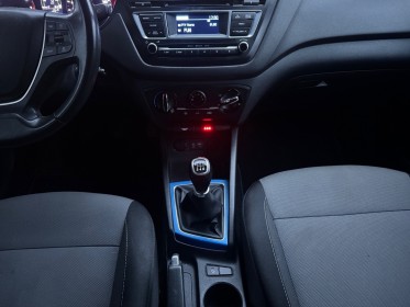 Hyundai i20 84ch 1.2l garantie 12 mois occasion montpellier (34) simplicicar simplicibike france