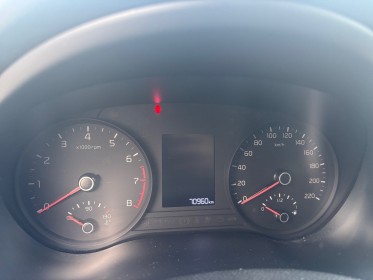 Kia stonic 1.0 t-gdi 100 ch isg bvm5 active première main garantie 12 mois occasion simplicicar frejus  simplicicar...