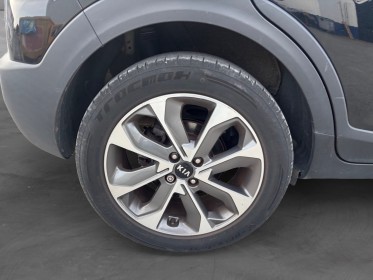 Kia stonic 1.0 t-gdi 100 ch isg bvm5 active première main garantie 12 mois occasion simplicicar frejus  simplicicar...