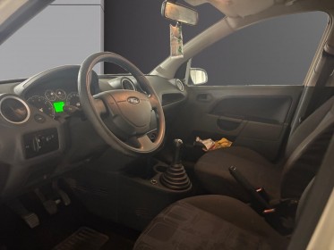 Ford fiesta 1.3i fun occasion  simplicicar nice - pfvauto simplicicar simplicibike france