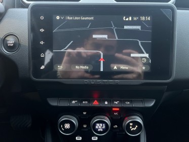 Dacia duster 1.3 tce 150 4x2 edc sl mat edition carplay caméra angles mort keyless garantie 12 mois occasion simplicicar...