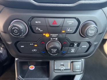 Jeep renegade 1.3 gse t4 150 ch bvr6 limited boite automatique garantie 12 mois occasion simplicicar les sables-d'olonne...