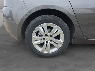 Peugeot 308 1.5 l hdi 100 ch bvm6 active garantie 12 mois occasion simplicicar vichy simplicicar simplicibike france