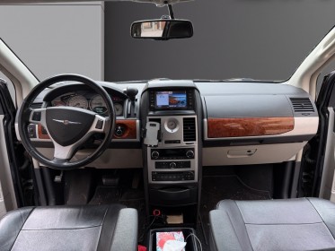 Chrysler grand voyager 2.8 crd turbo ba touring - full options - boîte de vitesse neuve - 2 écrans dvd - caméra de recul...