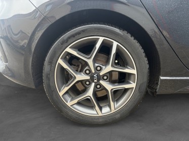 Kia ceed 1.4 t-gdi 140 ch isg bvm6 gt line carplay garantie constructeur kia occasion simplicicar mery-sur-oise simplicicar...