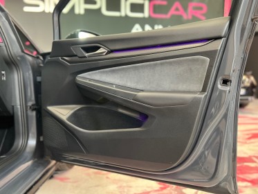 Volkswagen golf viii 150 r-line/ full suivi /toit ouvrant/ sieges et volant chauffants/garantie 12 mois occasion simplicicar...