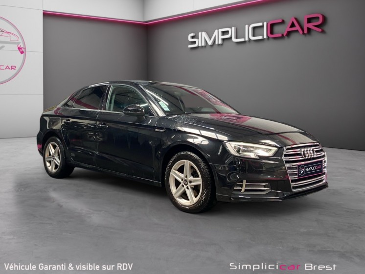 Audi a3 berline 1.6 tdi 116 s tronic 7 business line - garantie 12 mois - entretien audi occasion simplicicar brest...