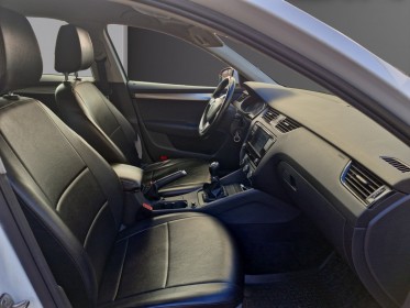 Skoda octavia 1.6 tdi 90 ch cr fap active garantie 12 mois occasion simplicicar le raincy simplicicar simplicibike france