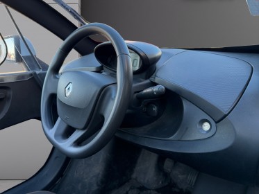 Renault twizy cargo 80 batterie neuve garantie 12 mois occasion simplicicar mery-sur-oise simplicicar simplicibike france