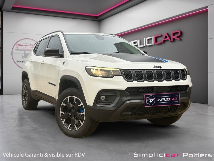 Jeep compass 1.3 phev t4 240ch 4xe eawd trailhawk tout options carplay toit ouvrant panoramique garantie 12 mois occasion...