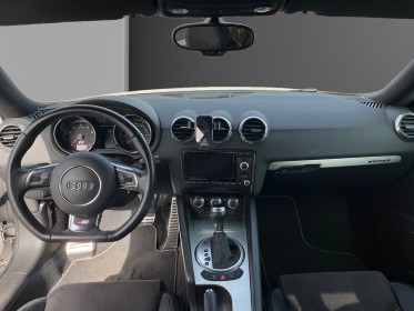 Audi  tt 2.0 tfsi s-line quattro sieges chauffants bose occasion simplicicar toulouse nord simplicicar simplicibike france