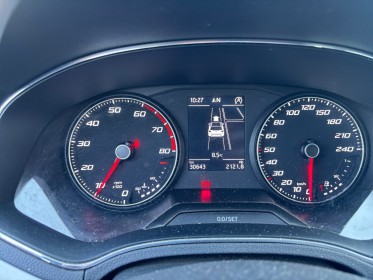 Seat arona 1.0 ecotsi 115 ch start/stop bvm6 xcellence 1 ère main attelage garantie 12 mois occasion simplicicar besanÇon...