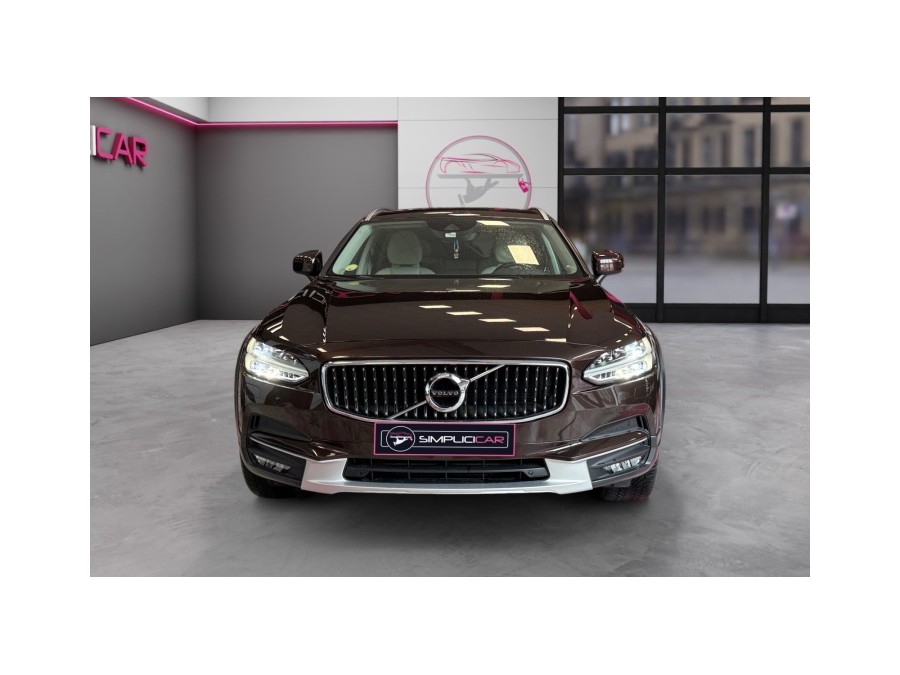 VOLVO d'occasion V90 CROSS COUNTRY D5 AWD 235 PRO GEARTRONIC de 2018