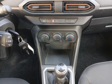 Dacia sandero tce 90 - 22 stepway confort garantie 12 mois minimum occasion simplicicar la ciotat simplicicar simplicibike...