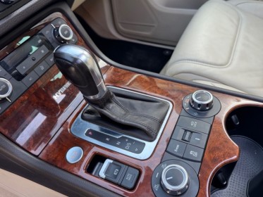 Volkswagen touareg 3.0 v6 tfsi 380 hybrid 4motion carat edition tiptronic / toit ouvrant panoramique / radar de recul /......