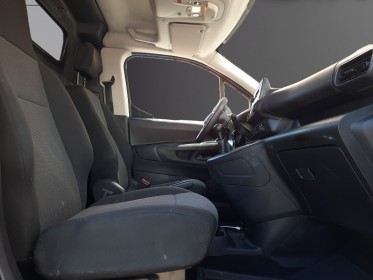 Peugeot partner fourgon standard 1.6 bluehdi 75 bvm5 bluetooth galerie centralisation garantie 12 mois occasion montreuil...