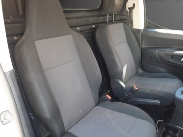 Peugeot partner fourgon standard 1.6 bluehdi 75 bvm5 bluetooth galerie centralisation garantie 12 mois occasion montreuil...