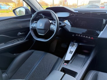 Peugeot 308 130ch ss eat8 allure pack parfait état carnet complet caméra carplay garantie 12 mois occasion simplicicar...