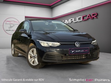 Volkswagen golf 1.0 tsi 110 bvm6 life carplay led d'ambiances volant sièges chauffants garantie 12 mois occasion simplicicar...