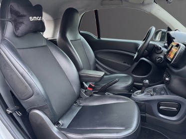 Smart fortwo coupe 82 ch electrique ba1 pure garantie 12 mois occasion montreuil (porte de vincennes)(75) simplicicar...