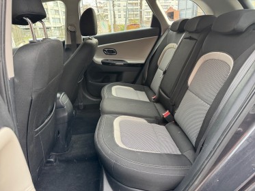 Kia cee'd sw 1.6 gdi 135 ch isg active garantie 12 mois occasion montreuil (porte de vincennes)(75) simplicicar simplicibike...