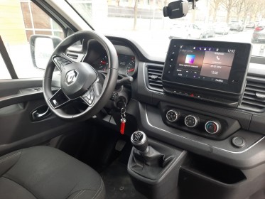 Renault trafic fourgon l1h1 dci 130 confort tva gps bluetooth clim garantie 12 mois occasion montreuil (porte de...