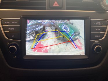 Hyundai i20 1.2 84cv active, 1ére main/entretien suivi/carplay/garantie 12 mois occasion simplicicar annecy simplicicar...