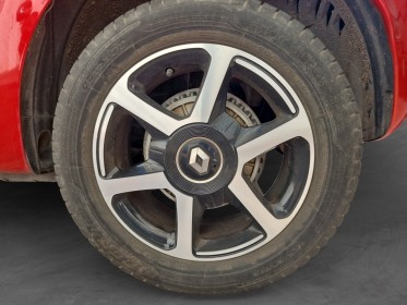 Renault twingo iii 0.9 tce 90 intens edc garantie 12 mois entretiens renault occasion simplicicar le raincy simplicicar...