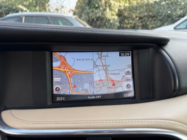 Infiniti q30 1.6t 122 premium - caméra recul - sièges chauffants - garantie 12 mois occasion simplicicar nimes - rb auto...