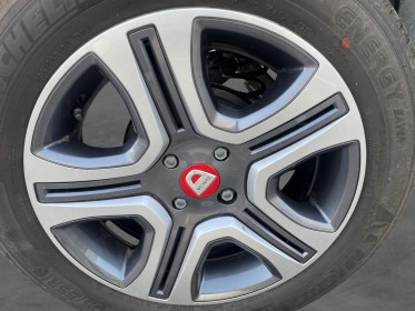 Dacia sandero tce 90 sl techroad  faible kilometrage caméra de recul, garantie 12 mois occasion simplicicar lyon nord...