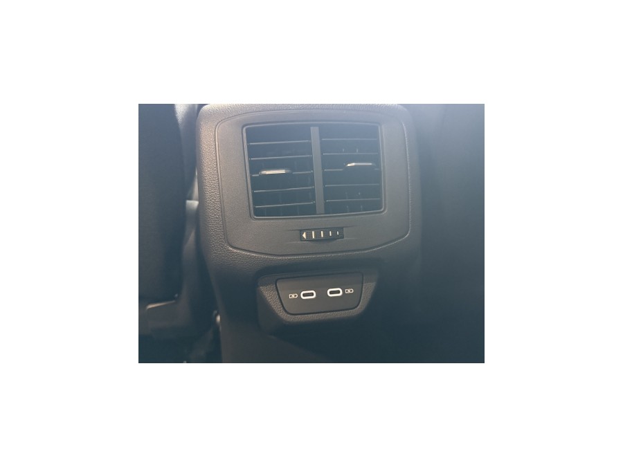 VOLKSWAGEN d'occasion T-ROC 2.0 TDI 150 LIFE PLUS DSG de 2024 Annecy