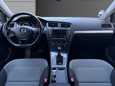 Volkswagen e-golf 115 ch electrique carplay caméra de recul régulateur de vitesse garantie 12 mois occasion simplicicar...