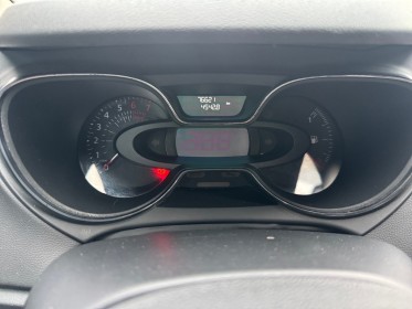 Renault captur 90ch tce intens suivi complet garantie 12 mois occasion montpellier (34) simplicicar simplicibike france