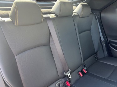 Toyota c-hr hybride my23 2.0l collection occasion simplicicar toulouse nord simplicicar simplicibike france