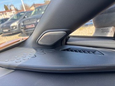 Toyota c-hr hybride my23 2.0l collection occasion simplicicar toulouse nord simplicicar simplicibike france