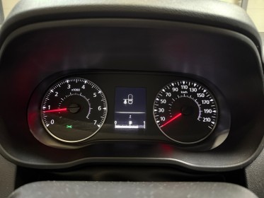 Dacia duster tce 150ch 4x2 prestige caméra de recul attelage garantie 12 mois occasion simplicicar bretigny-sur-orge...