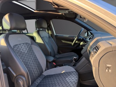 Volkswagen tiguan 1.5 tsi 150ch dsg7 r-line exclusive toit ouvrant virtual cockpit 12 mois garantie occasion simplicicar lyon...