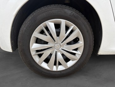 Peugeot 208 affaire bluehdi 100 ss bvm6 premium garantie 12 mois occasion simplicicar lyon nord simplicicar simplicibike france