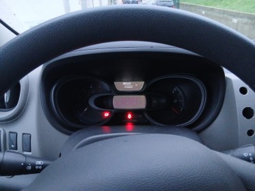 Renault trafic combi l1 dci 125 energy life 9 places occasion parc voitures beauvais simplicicar simplicibike france