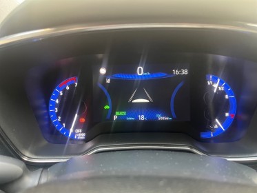 Toyota corolla touring sports hybride my21 122h gr sport garantie 12 mois occasion simplicicar le raincy simplicicar...