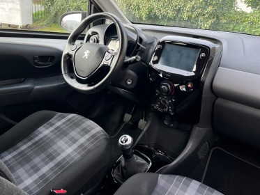 Peugeot 108 style 1.0 vti carplay limitateur climatisation garantie 12 mois occasion simplicicar poitiers simplicicar...