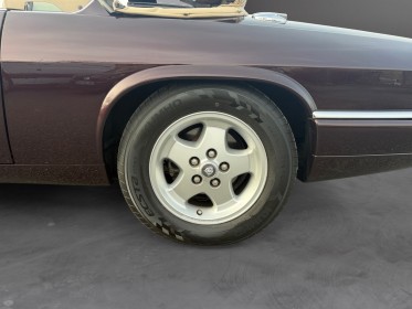 Jaguar xjs cabriolet c v12 a interieur cuir occasion simplicicar labarthe simplicicar simplicibike france