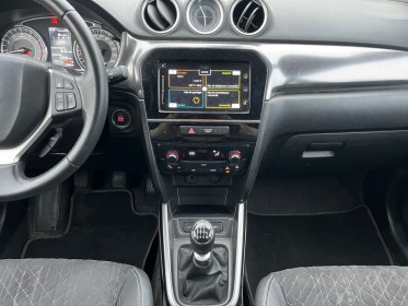 Suzuki vitara 1.4 boosterjet pack carplay caméra sièges chauffants keyless angles mort acc garantie 12 mois occasion...