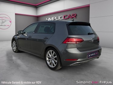 Volkswagen golf 1.5 tsi 130 evo dsg7 connect carplay lumière d'ambiance occasion simplicicar frejus  simplicicar...