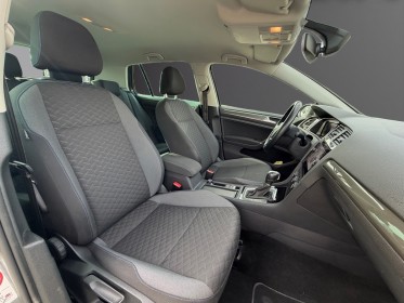 Volkswagen golf 1.5 tsi 130 evo dsg7 connect carplay lumière d'ambiance occasion simplicicar frejus  simplicicar...